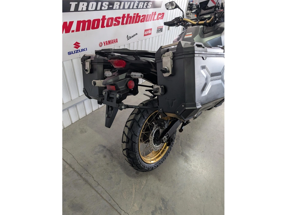 Honda Africa Twin Adv Sport 2023 alt