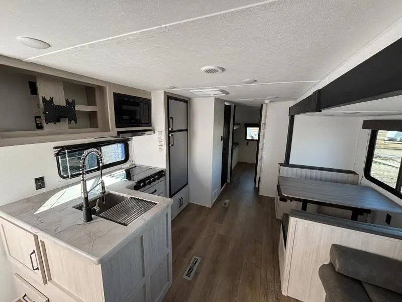 Palomino Puma CE 305 BHCE 2026