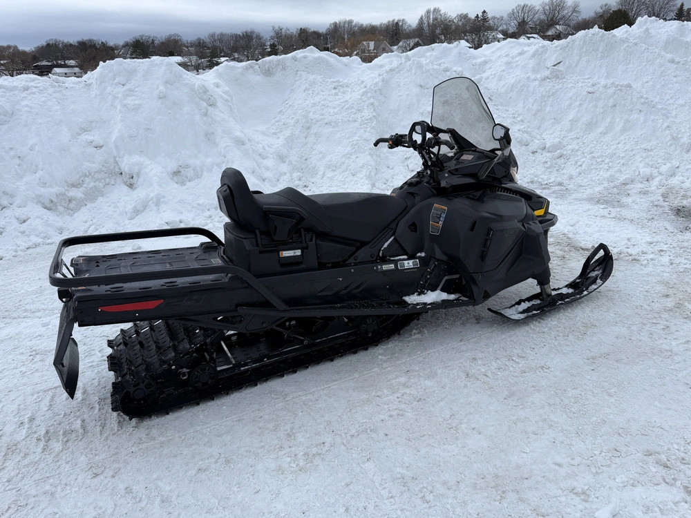 2023 Ski-doo Skandic® Le 900 Ace alt