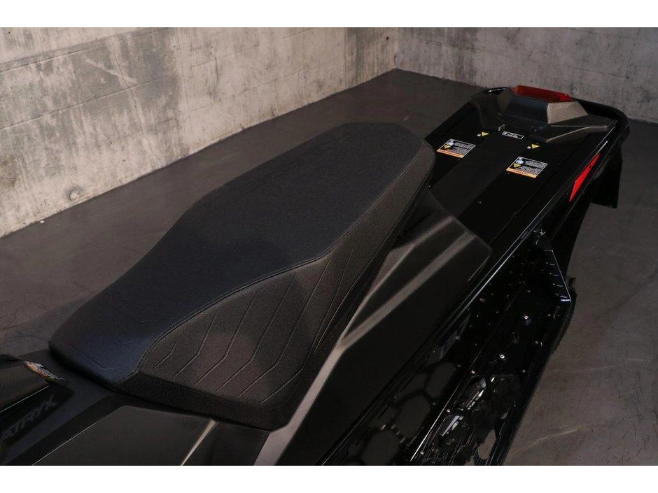 2026 Polaris 650 Indy Vr1 137 alt