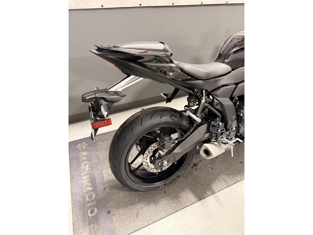 Yamaha Yzf-r7 Yzf-r7 2026 alt