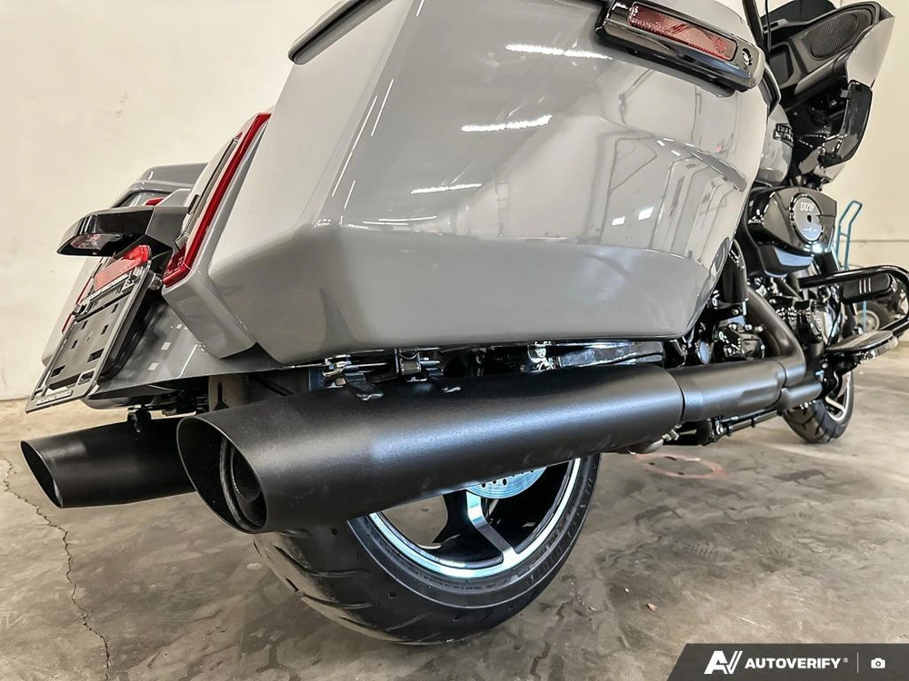 2026 Harley-davidson Road Glide alt