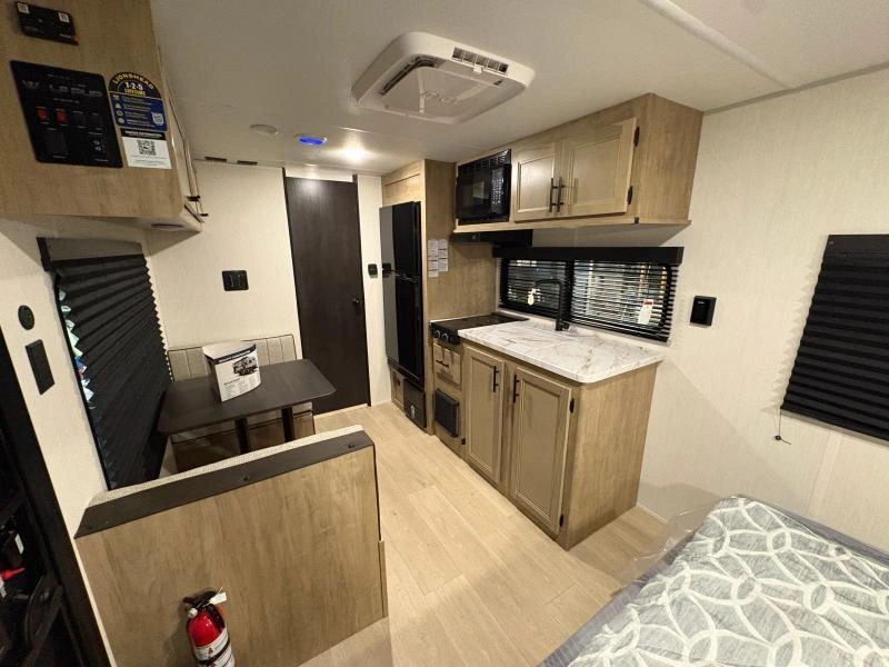 Cherokee Wolf Pup 16 Fqw 2026 alt