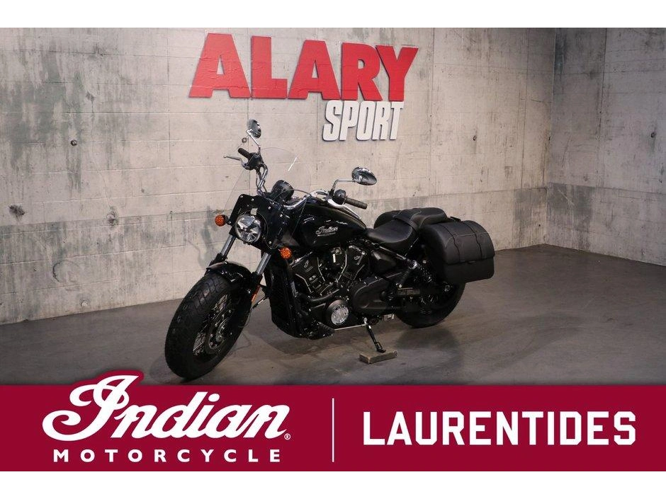 2025 Indian Motorcycle Indian Super Scout Limited + Tech alt