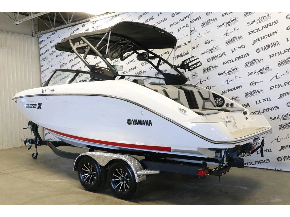 2026 Yamaha Yamaha 222xd alt