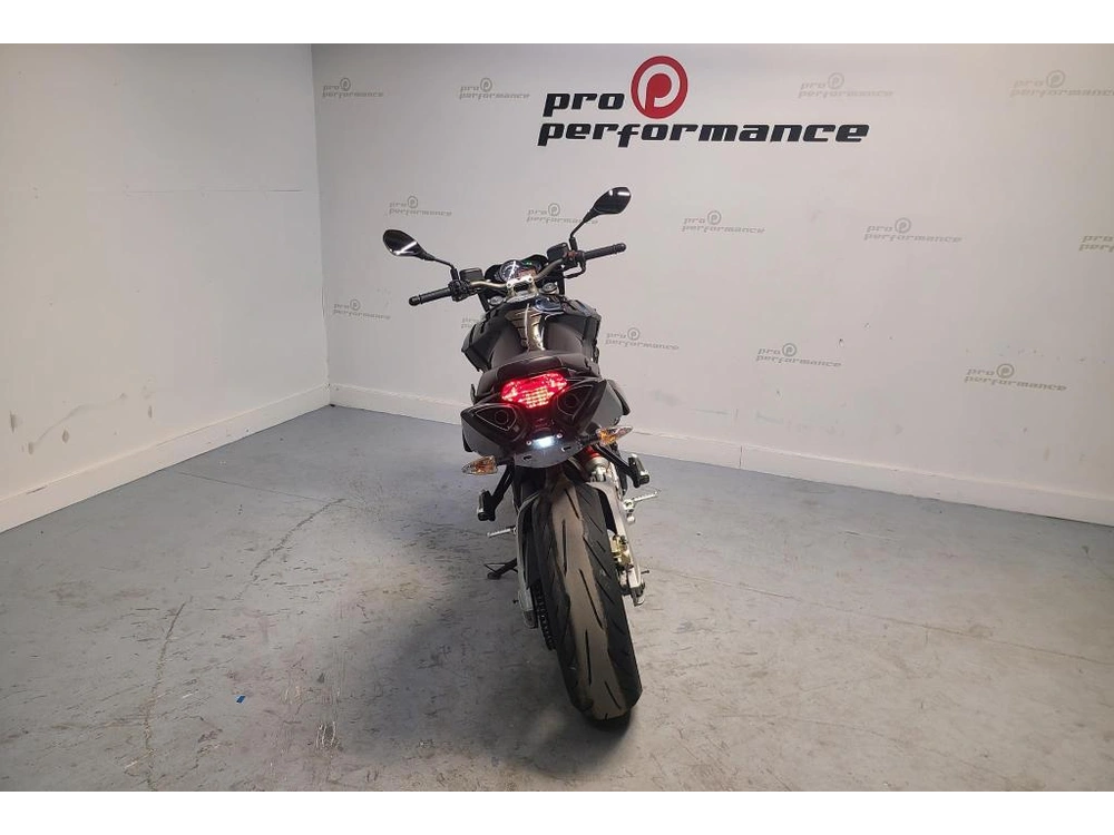 2016 Aprilia Shiver 750 alt