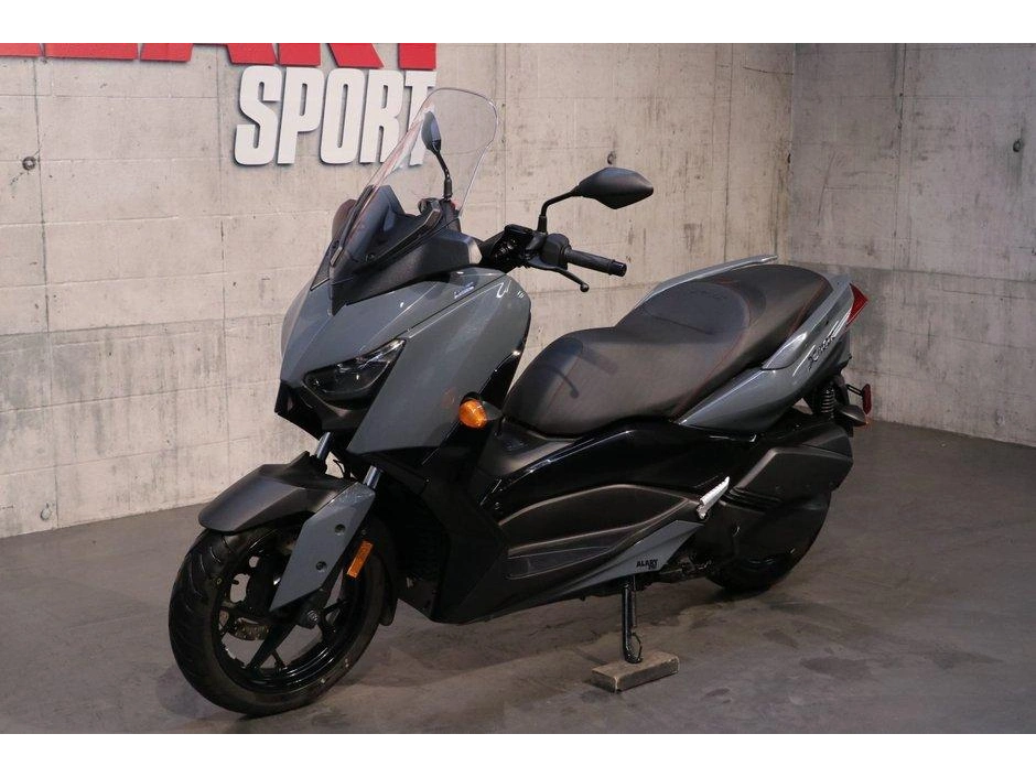 2022 Yamaha Yamaha Xmax 300 alt