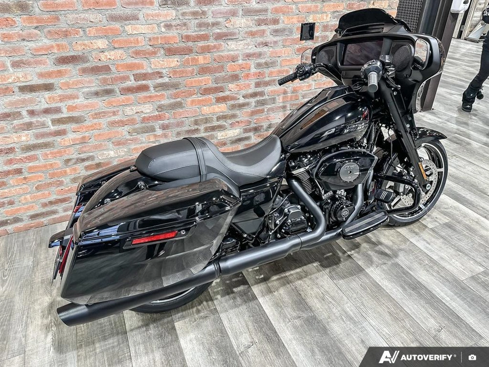 2026 Harley-davidson Street Glide alt