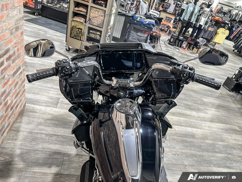 2026 Harley-davidson Road Glide Limited alt