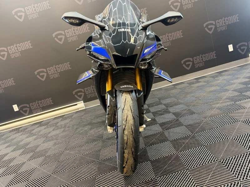 Yamaha Yzf-r1m 2026 alt