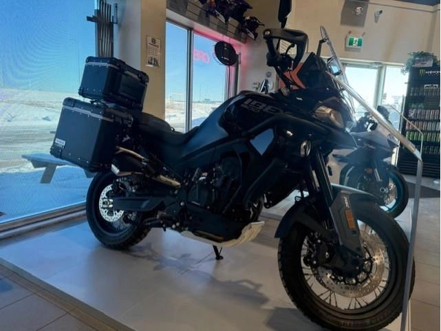 2025 Cfmoto Ibex 800 E Gem Black alt