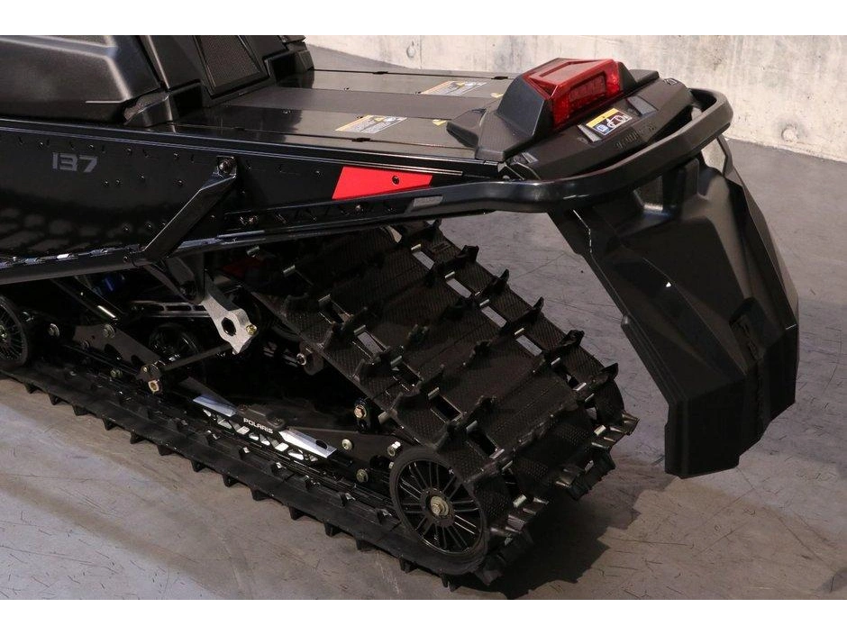 2026 Polaris 650 Indy Vr1 137 alt