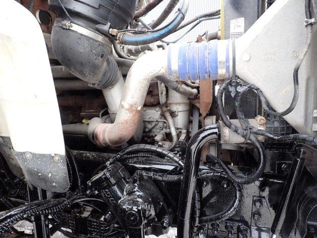 Freightliner M2106 2006