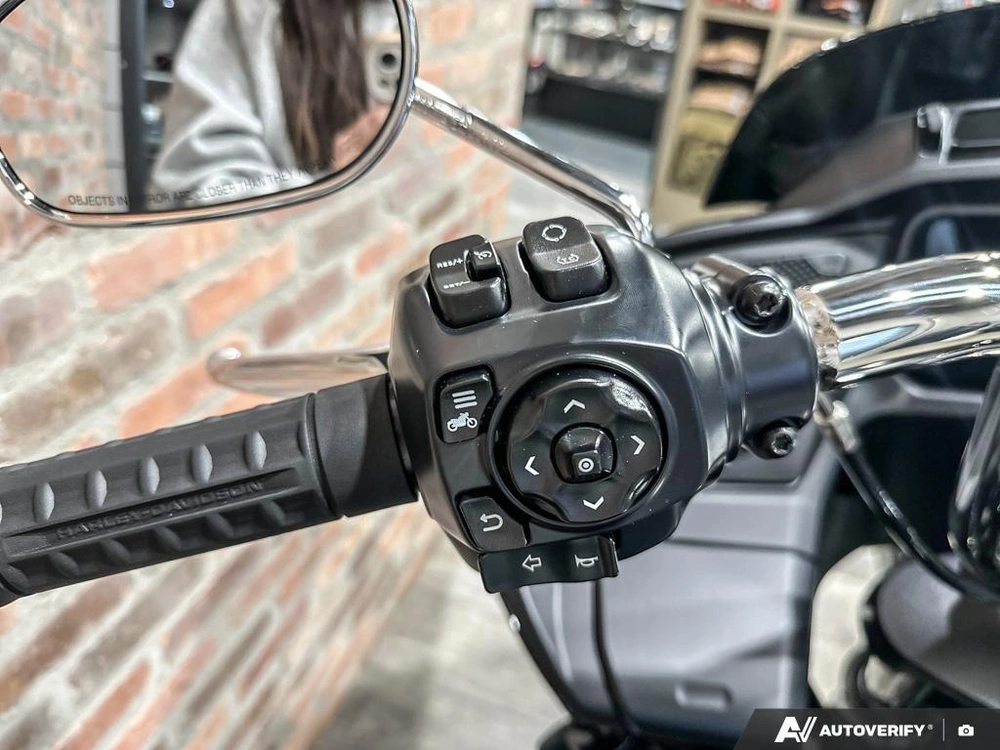 2026 Harley-davidson Road Glide alt