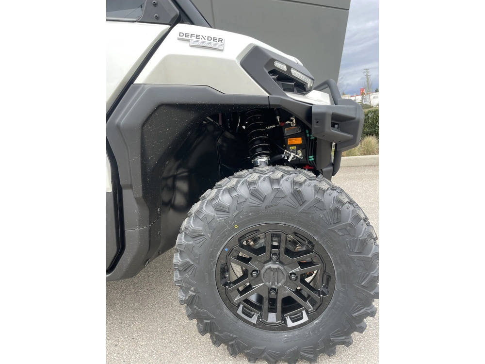 2026 Can-am Defender Limited Cab Hd11 alt