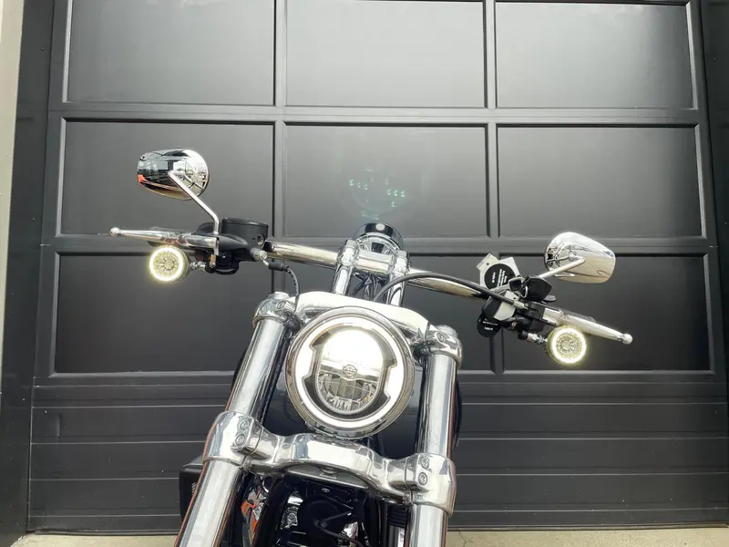2026 Harley-Davidson FXBR - Breakout® thumbnail 17
