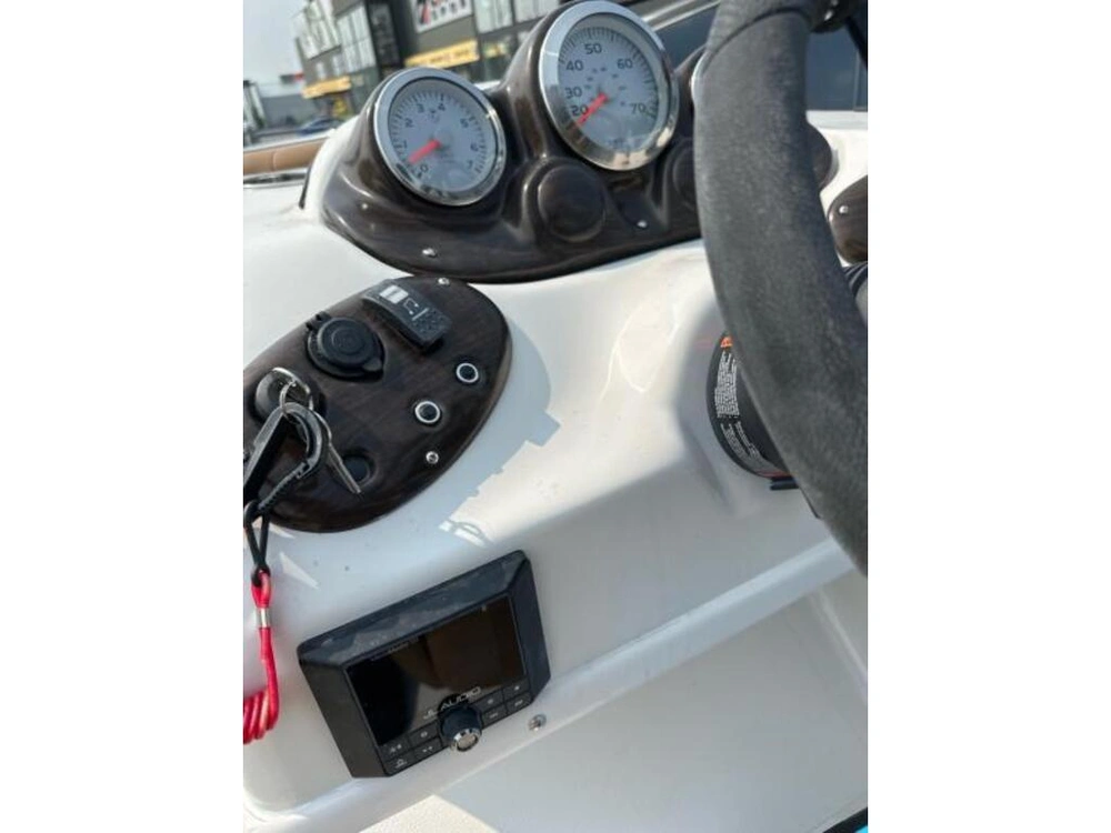 Legend Vibe D19 Cognac 2023 alt