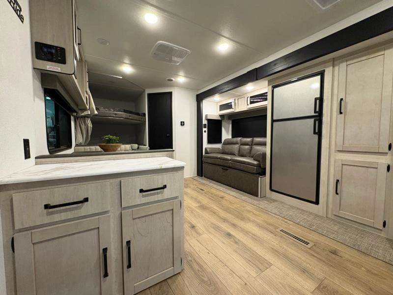 Palomino Puma 25bhs 2026 alt