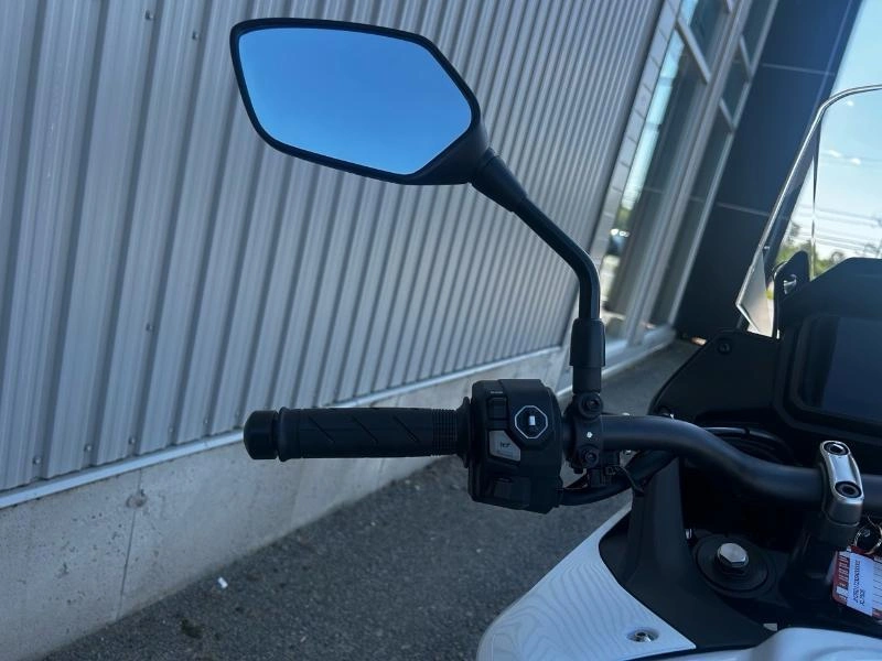 Honda Transalp 2025 alt