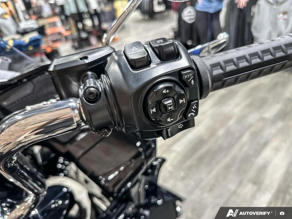 2026 Harley-davidson Road Glide Limited alt