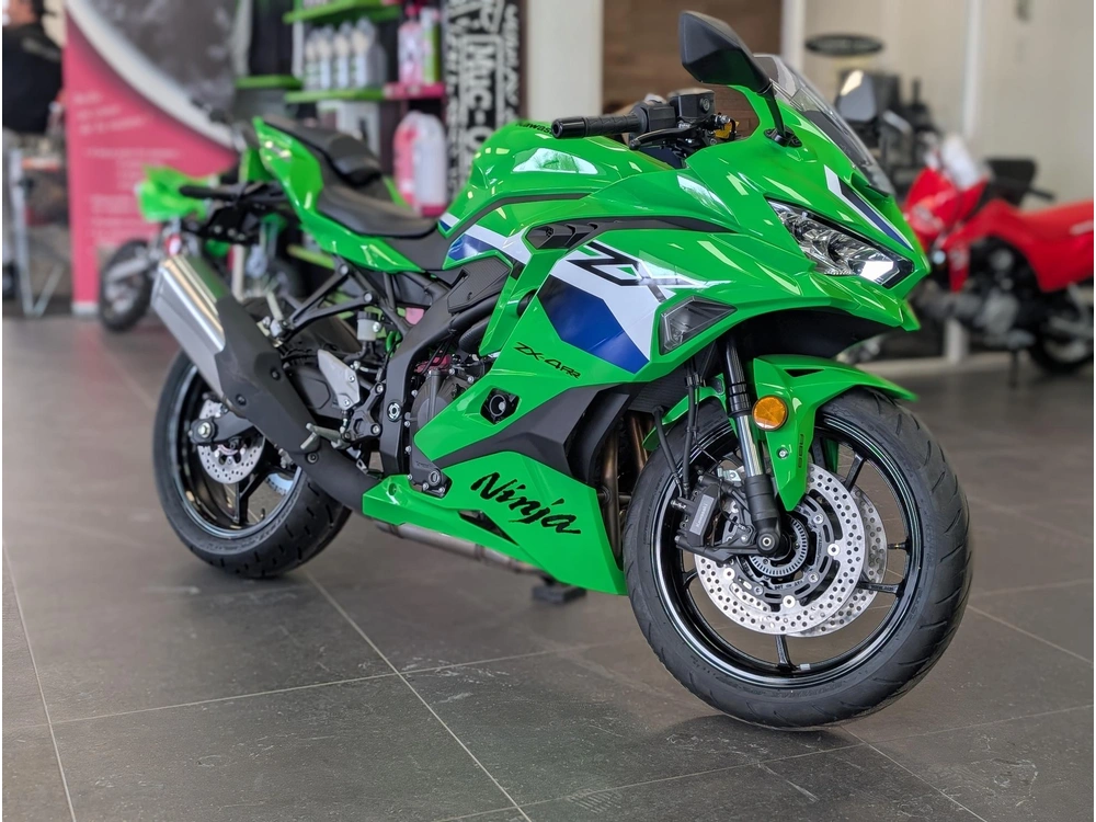 2026 Kawasaki Ninja Zx-4rr | π Comparable Yamaha R7 & Honda Cbr650r π | alt