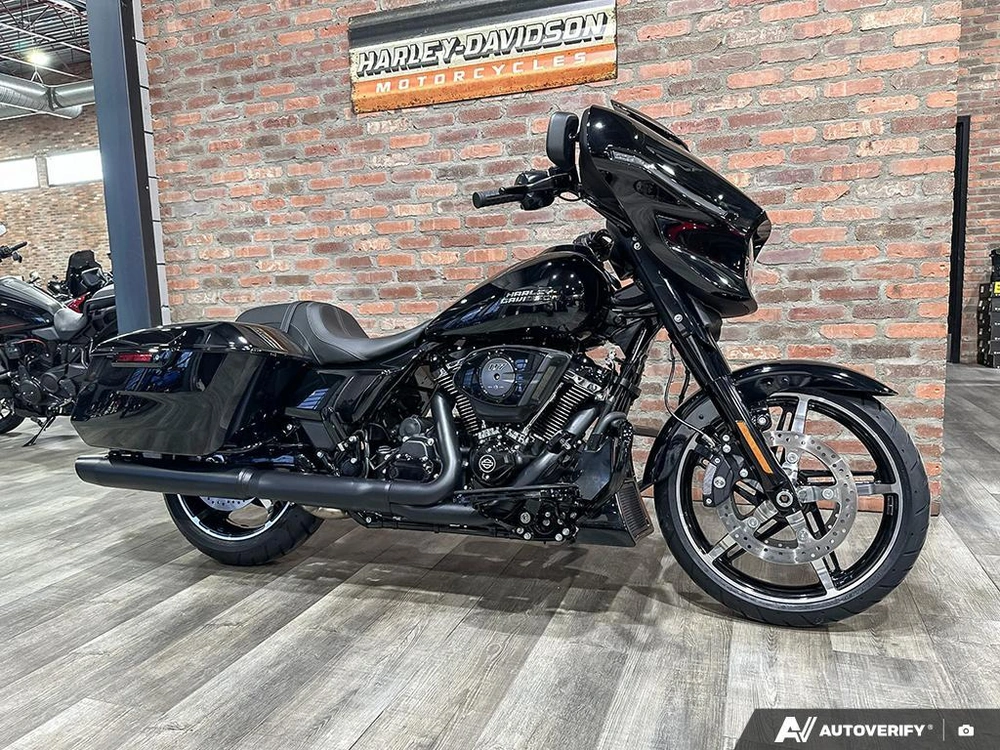 2026 Harley-davidson Street Glide alt