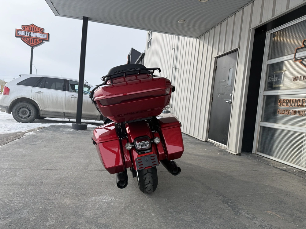 2026 Harley-davidson Street Glide Limited alt