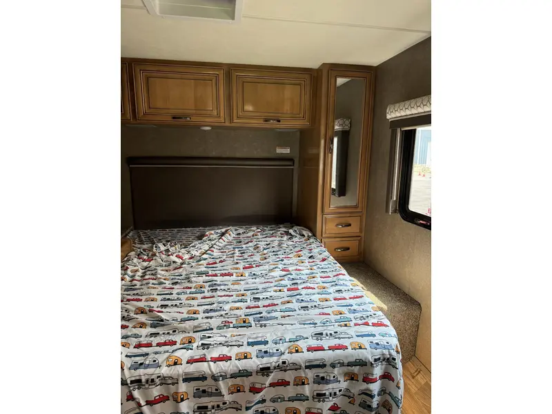 2018 Thor QUANTUM RW28 thumbnail 10