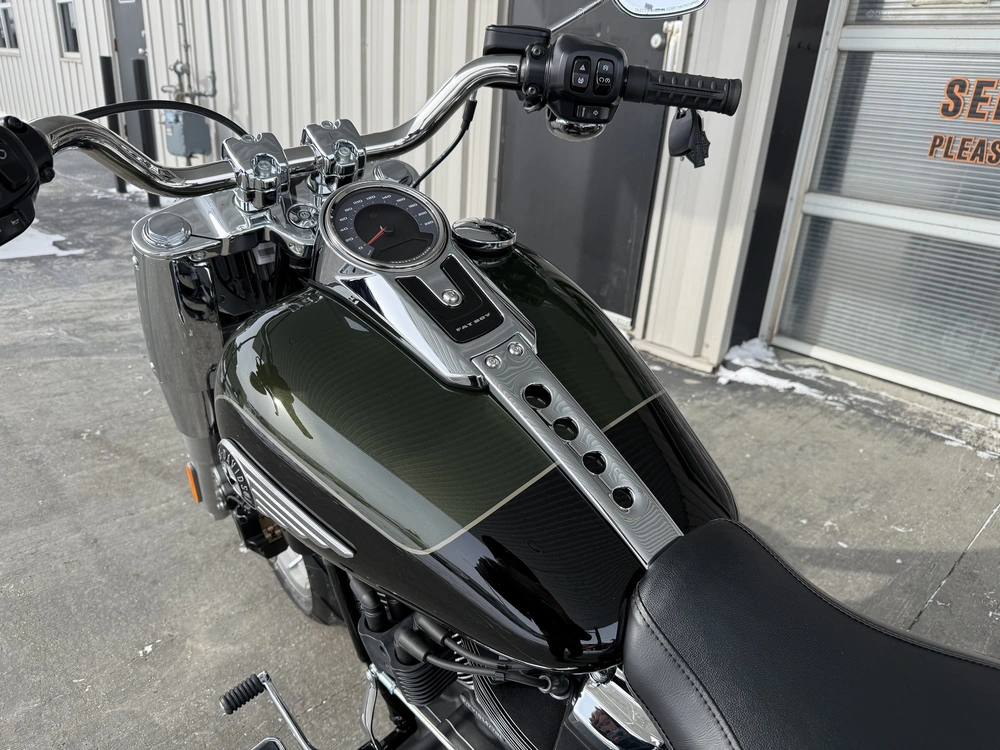 2026 Harley-davidson Fat Boy alt