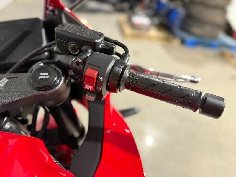 Honda Cbr650r E-clutch (abs) 2026 alt