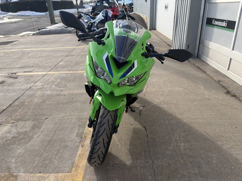 Kawasaki Ninja Zx-4rr Krt 2026 alt