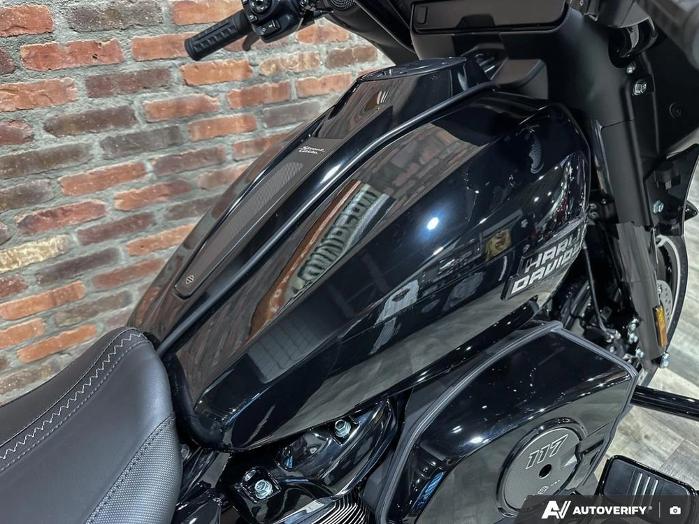 2026 Harley-davidson Street Glide alt