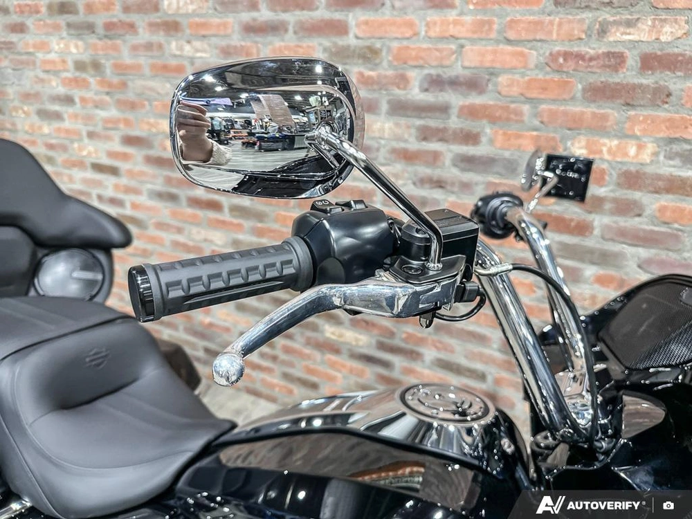 2026 Harley-davidson Road Glide Limited alt