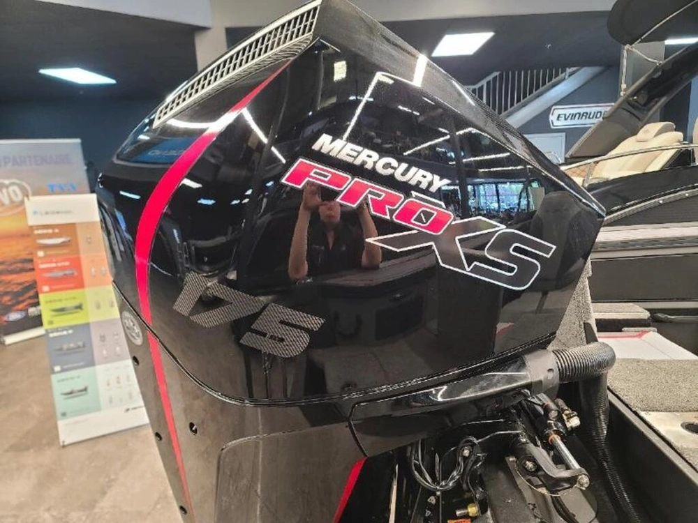 Alumacraft Trophy 185x Sp Fsx Lux Black 2025 alt