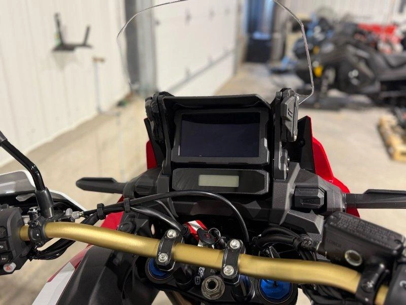 2026 Honda Africa Twin Adventure Sports Es alt