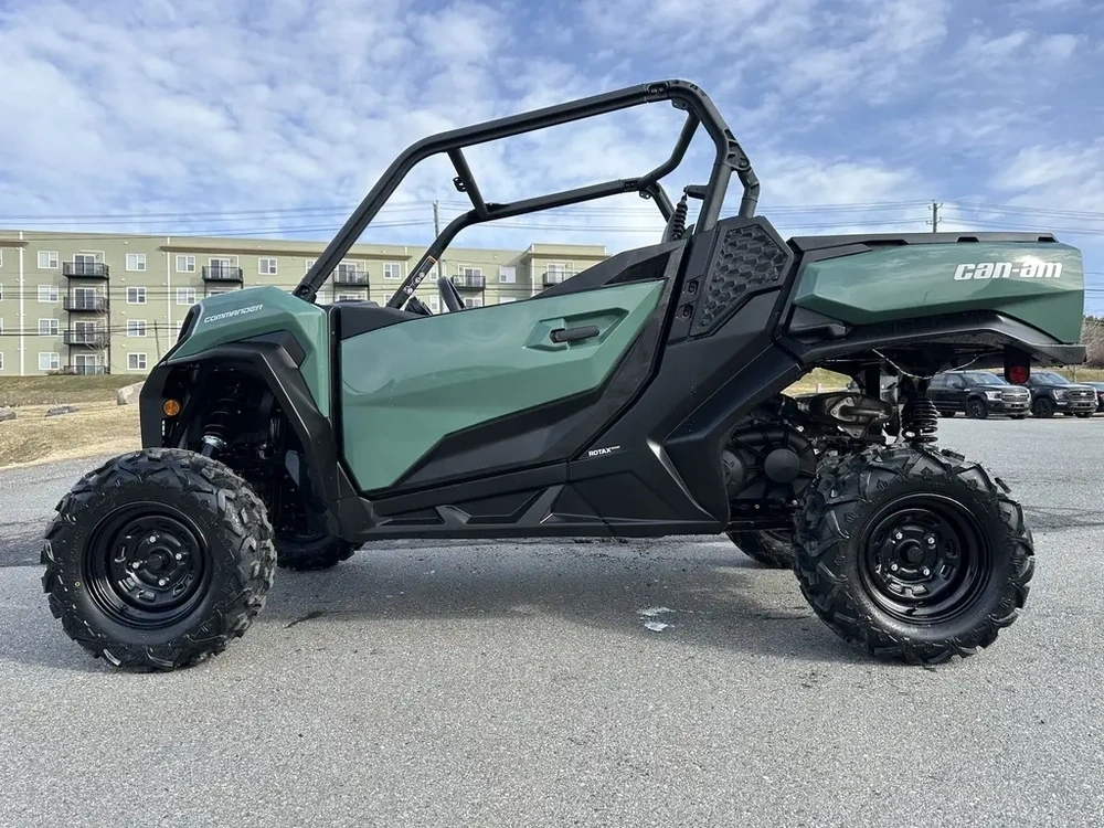 2026 Can-am Commander Dps 700 alt