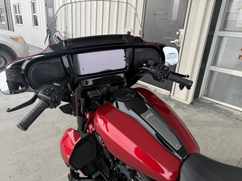 2026 Harley-davidson Street Glide Limited alt