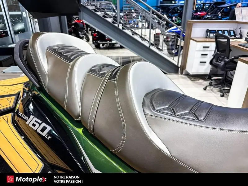 2025 Kawasaki Ultra 160LX Démonstrateur seulement 36H