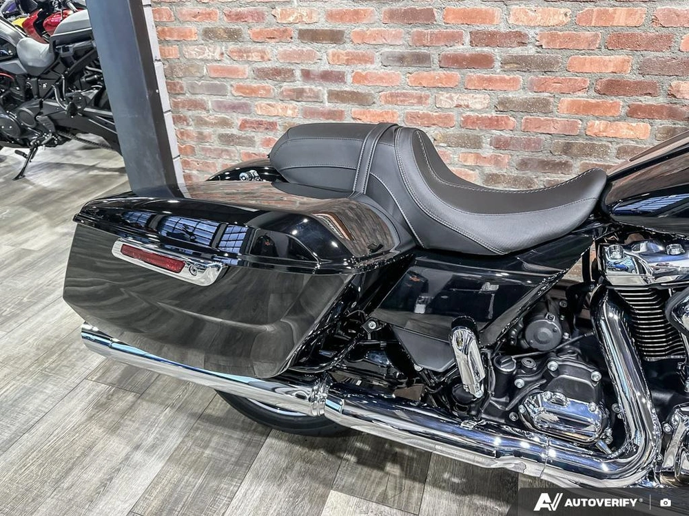 2026 Harley-davidson Road Glide alt