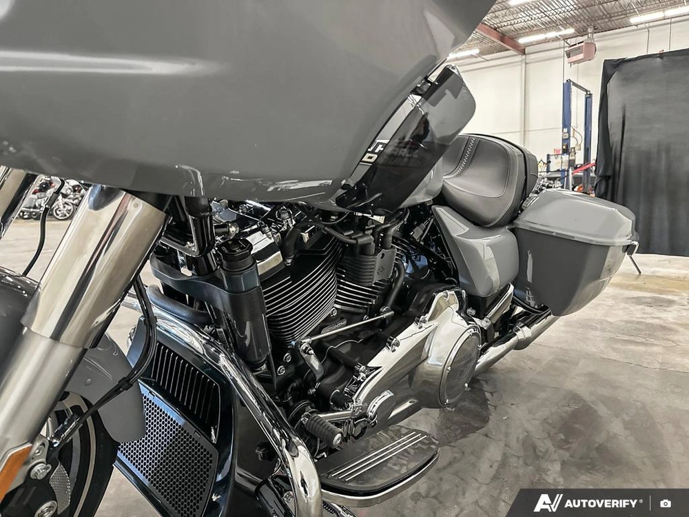 2026 Harley-davidson Road Glide alt