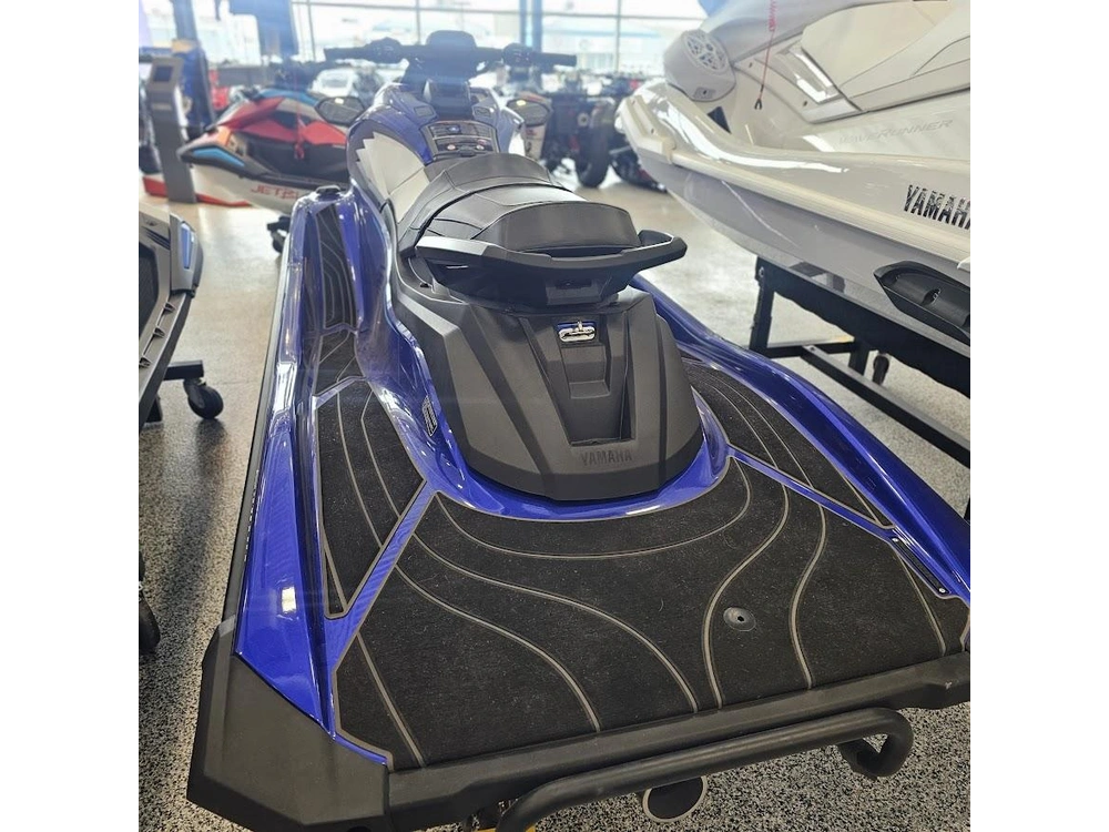 2024 Yamaha Gp Svho alt