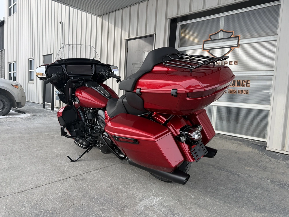 2026 Harley-davidson Street Glide Limited alt