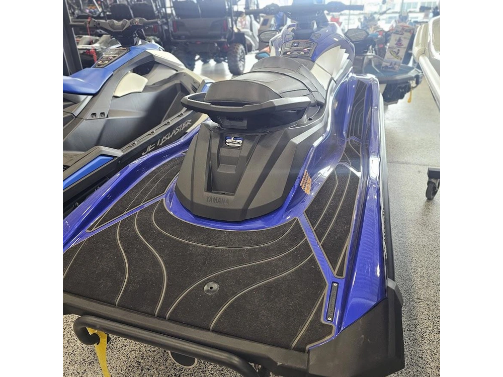 2024 Yamaha Gp Svho alt