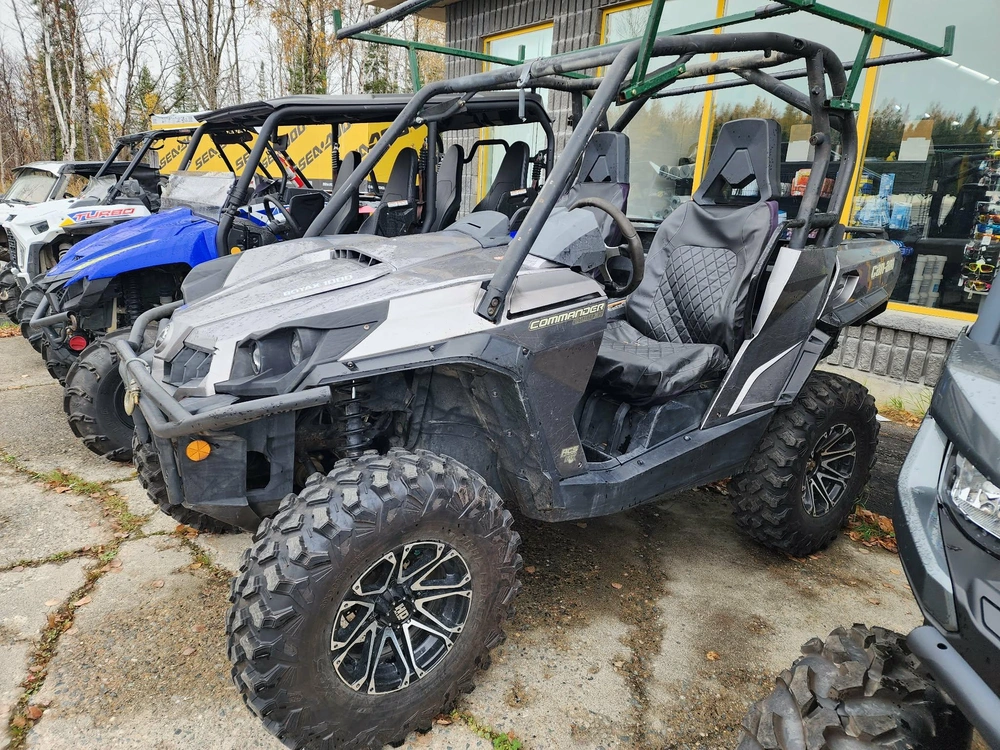2012 Can-am Commander Ltd 1000 alt