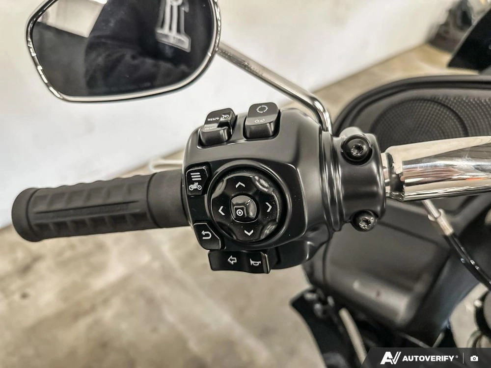 2026 Harley-davidson Road Glide alt