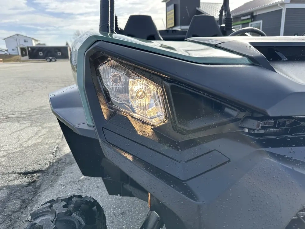 2026 Can-am Commander Dps 700 alt