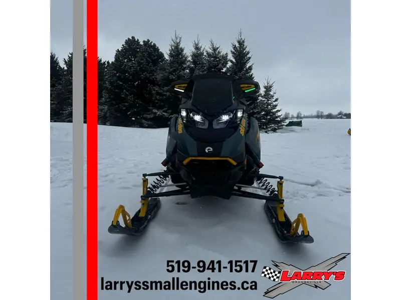 2026 Ski-Doo MXZ X-RS 600R E-TEC DEMO MZTR