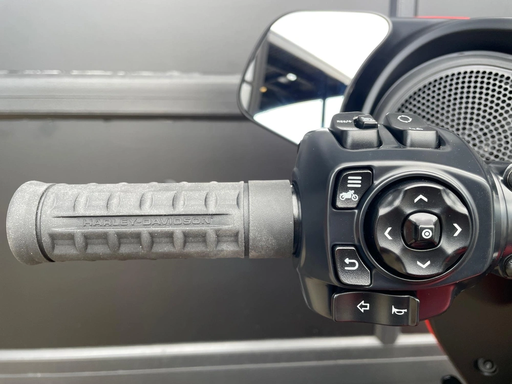 2026 Harley-davidson Flhx - Street Glide® alt