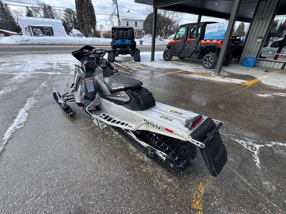2018 Polaris 800 Assault 144 Es alt