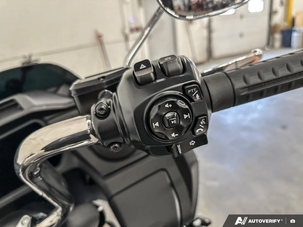 2026 Harley-davidson Road Glide alt